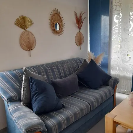 Lakeview By Bea Apartment